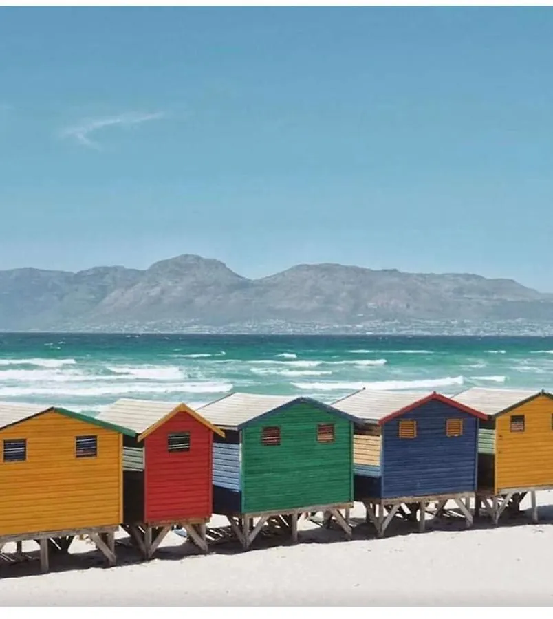 False Bay Huis Cape Town South Africa